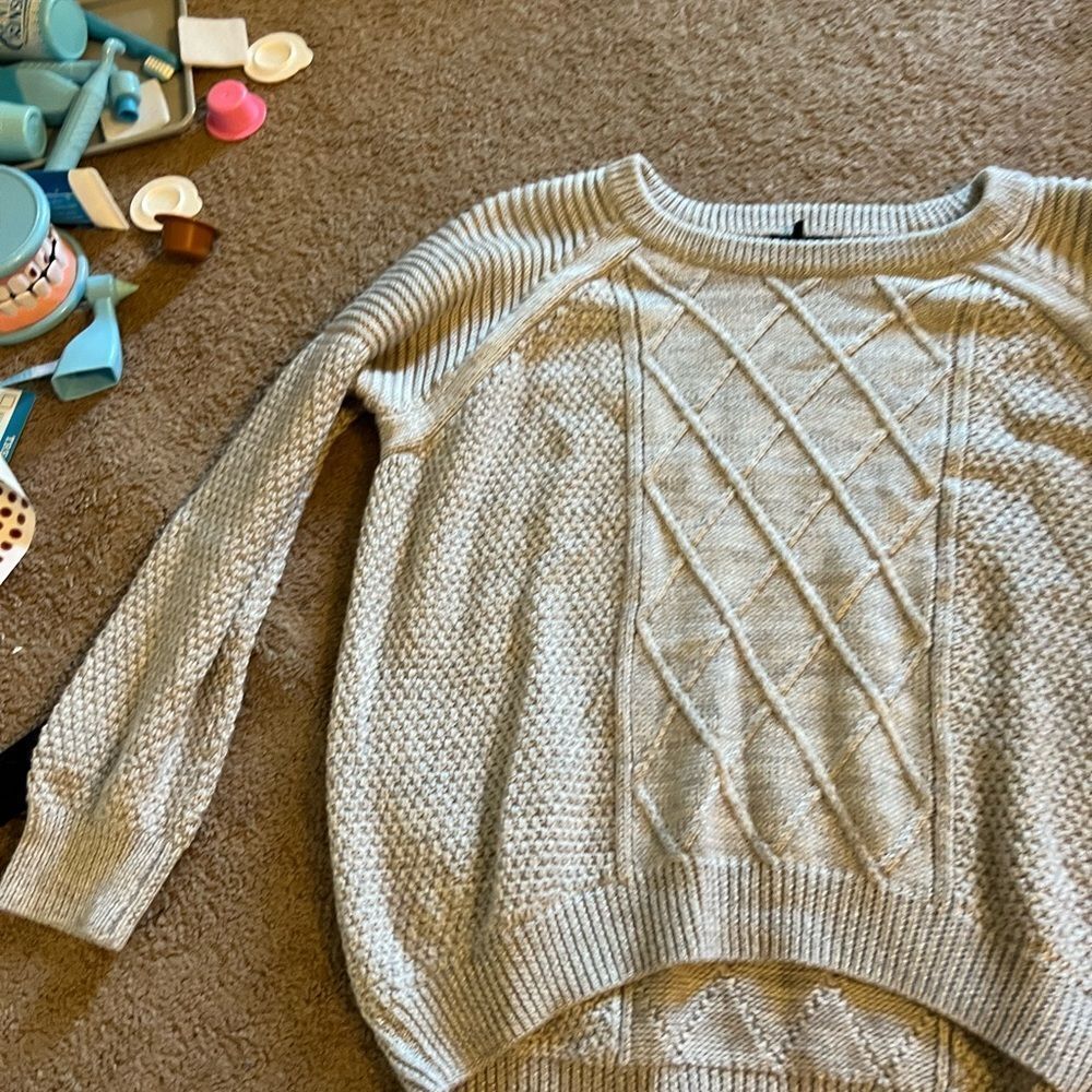 Intermix medium sweater - Picture 3 of 7